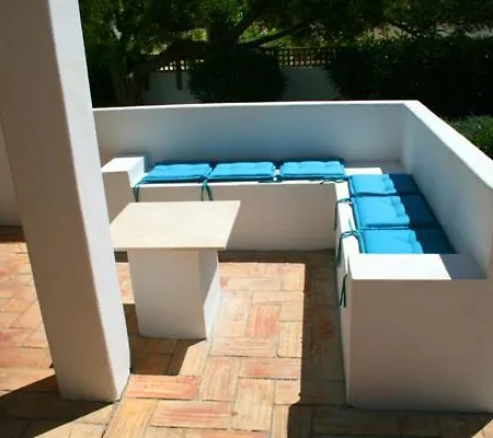 Вилла Almancil Sleeps 10 Pool Air Con Wifi T607997